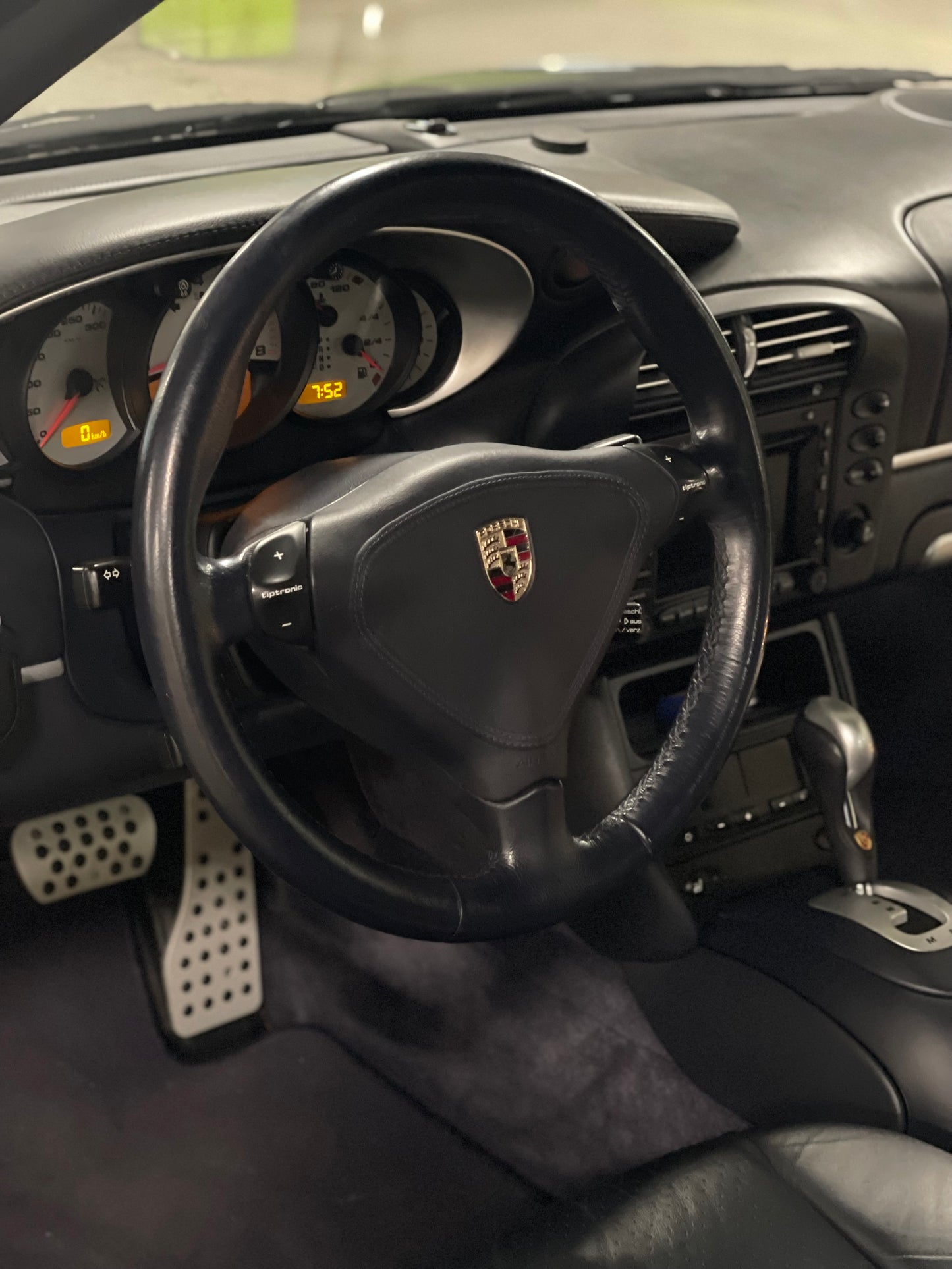 PORSCHE 996 TURBO