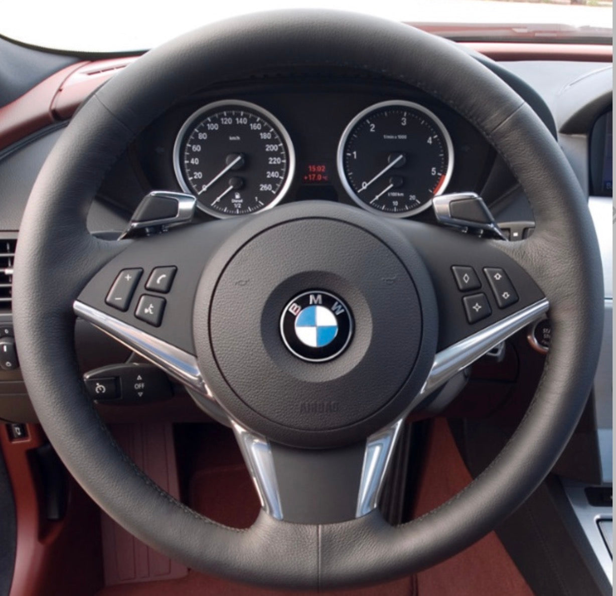5 Series E60 2003-2009
•5 Series E61 2004-2009
•6 Series E63 2003-2010
•6 Series E64 2004-2010