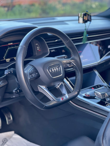AUDI