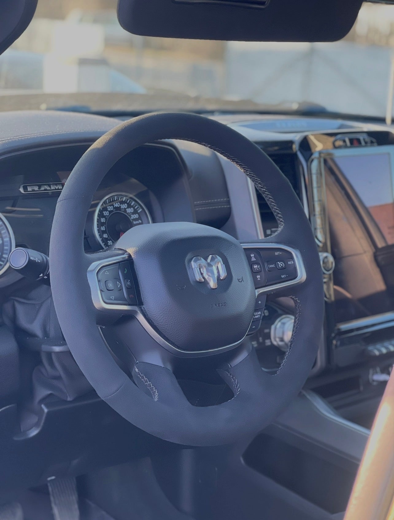 DODGE RAM 2016 -->