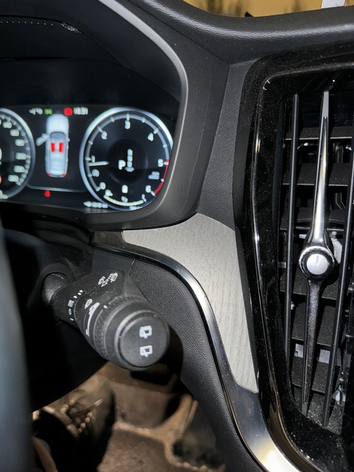 VOLVO - S / V / XC60 ALCANTARA INSTRUMENT PANEL